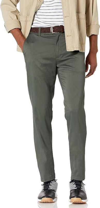 Photo 1 of Amazon Essentials Men's Slim-Fit Stretch Golf Pant SIZE 40W X 34L 
