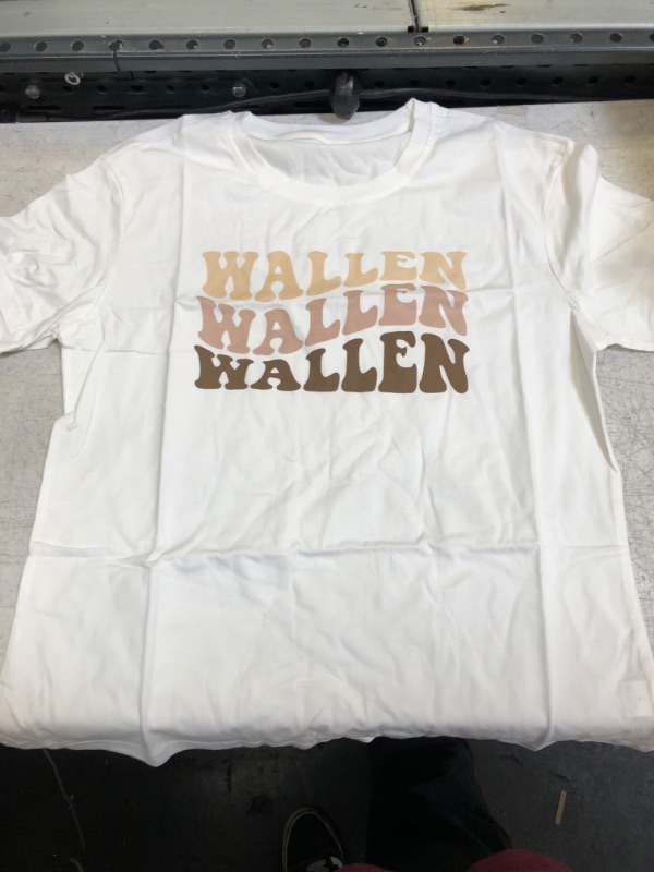 Photo 1 of "Wallen" Tshirt Large 