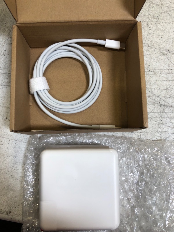 Photo 1 of Macbook Pro Charger USB C to C 7.2 ft
