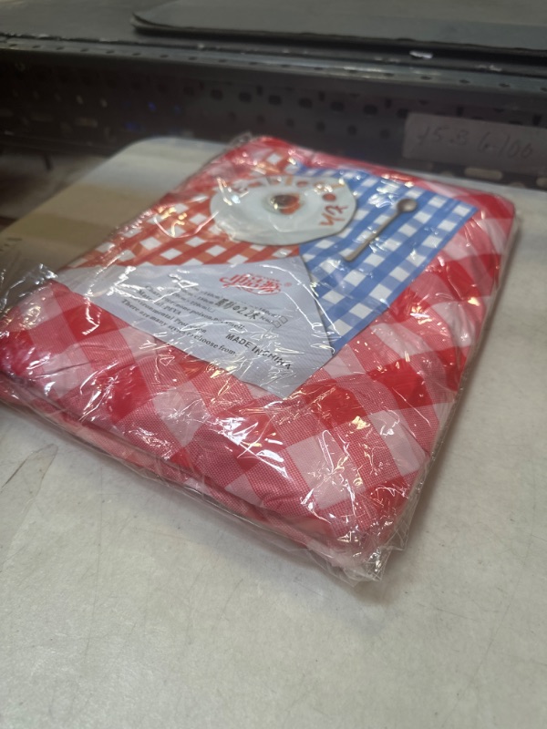 Photo 2 of 10 Pack 84 inch Round Plastic Tablecloth, Checkered BBQ Tablecloth,Red & White Gingham Plastic Tablecloth.