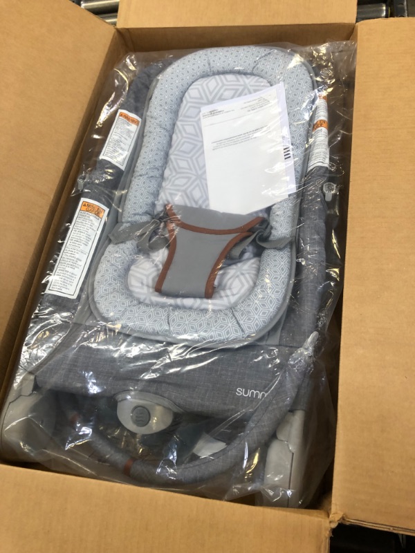 Photo 1 of BABY CAR SEAT