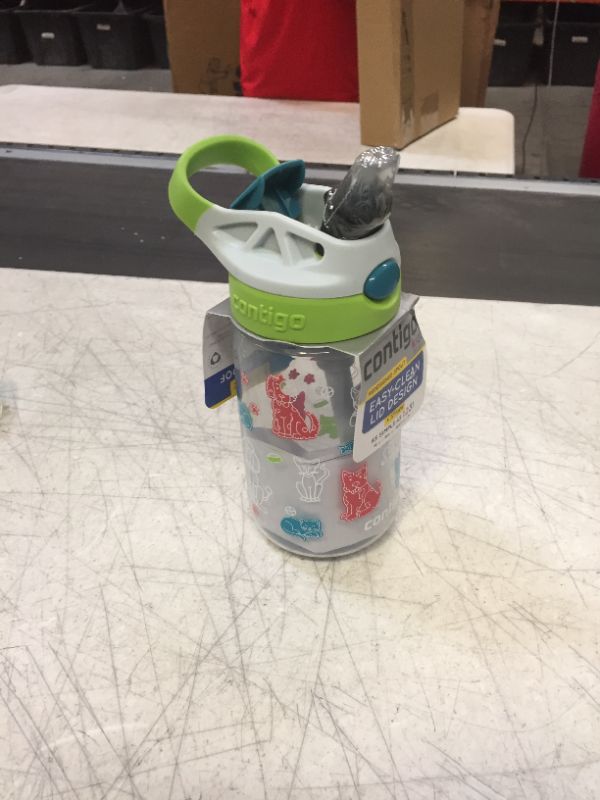 Photo 1 of Contigo 14oz Plastic Cleanable Kids' Water Bottle ( A BIT DIRTY)
