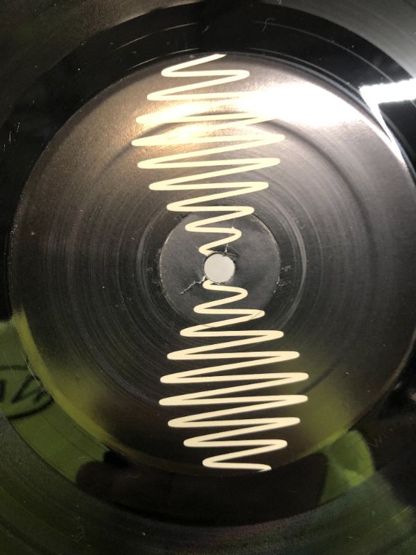 Photo 4 of 
Arctic Monkeys – AM VINYL 