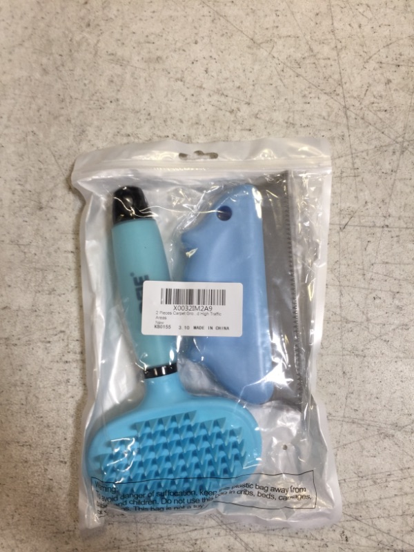 Photo 2 of 2 Pieces Carpet Groomer Rake Shag Rug Rake PET Hair Cleaner Portable Fuzz Removal Matted Down Carpets for Steps, Hallways and High Traffic Areas (Blue)
