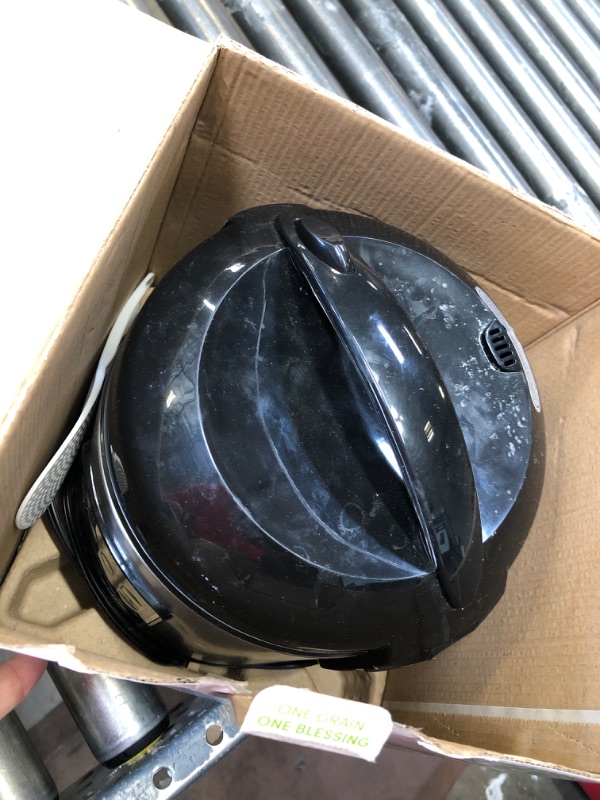 Photo 3 of Aroma Housewares ARC-914SBD Digital Cool-Touch Rice Grain Cooker and Food Steamer, Stainless, Silver, 4-Cup (Uncooked) / 8-Cup (Cooked) Basic