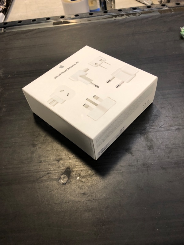 Photo 2 of Apple World Travel Adapter Kit