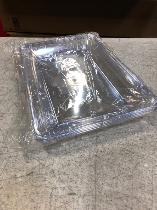 Photo 1 of 4pc clear plastic reusable serving plates