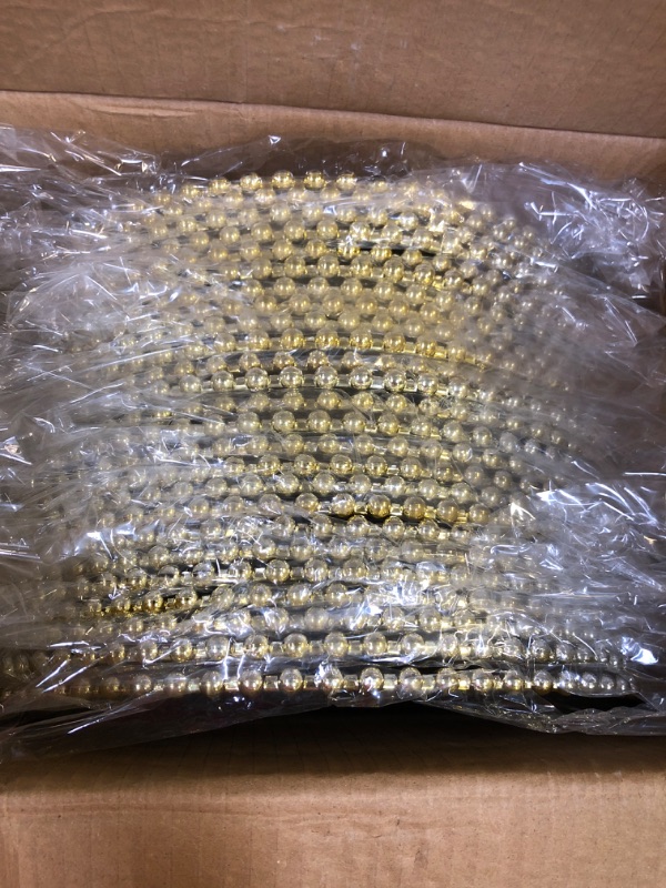 Photo 2 of 25 Pcs Clear Charger Plates 13 Inch Plastic Round Dinner Plate with Gold Beaded Rim Dinner Table Decorative Plate for Wedding Birthday Bridal Shower Party Dinner Table Decor Supplies