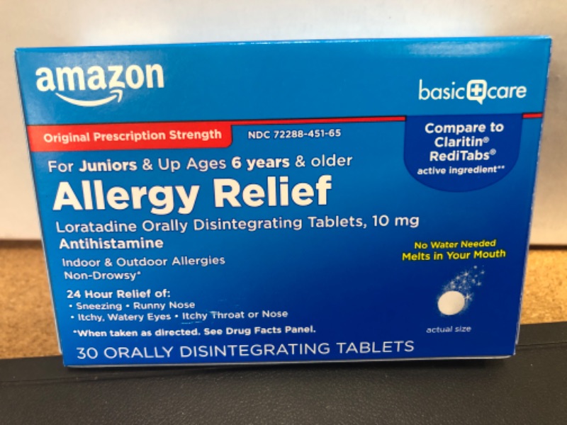 Photo 2 of Amazon Basic Care 24-Hour Allergy Medicine, Loratadine Orally Disintegrating Tablets, 10 mg, Antihistamine, Melts in Your Mouth, for Ages 6 and up, 30 Count Ages 6 and older 30 Count (Pack of 1)------exp date 10/2023