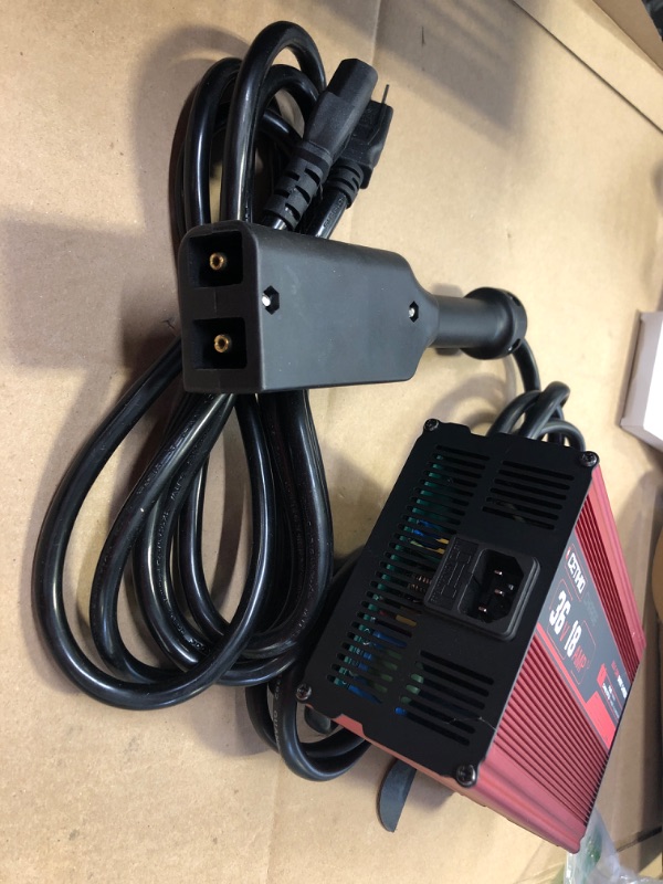 Photo 1 of   36 Volt 18 AMP Golf Carts Battery Charger  
