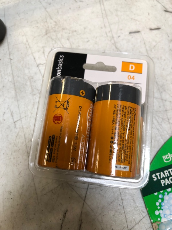 Photo 1 of Amazon Basics 4 Pack D Cell All-Purpose Alkaline Batteries, Easy to Open Value Pack 4 D Batteries