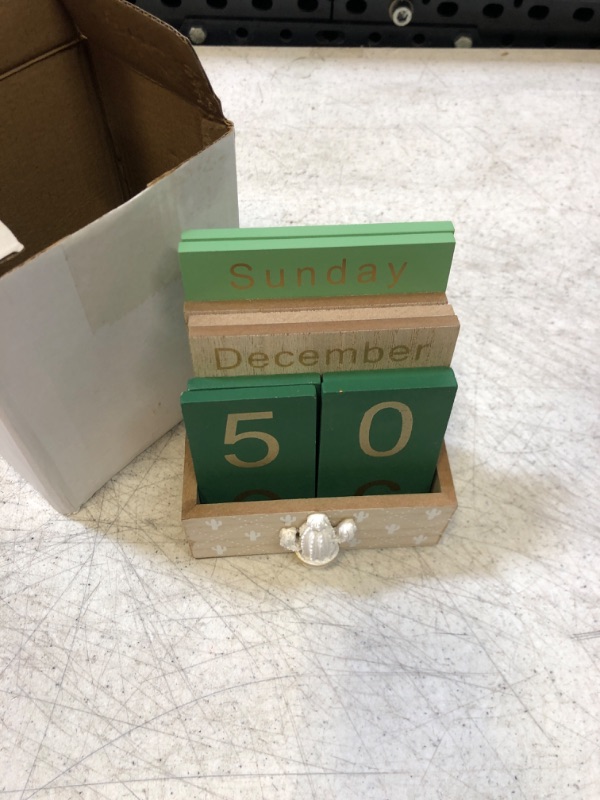 Photo 2 of Notakia Perpetual Calendar, Wooden Calendar for Home Office Desk Accessories Vintage Wood Block Calendar(Green) Green cactus