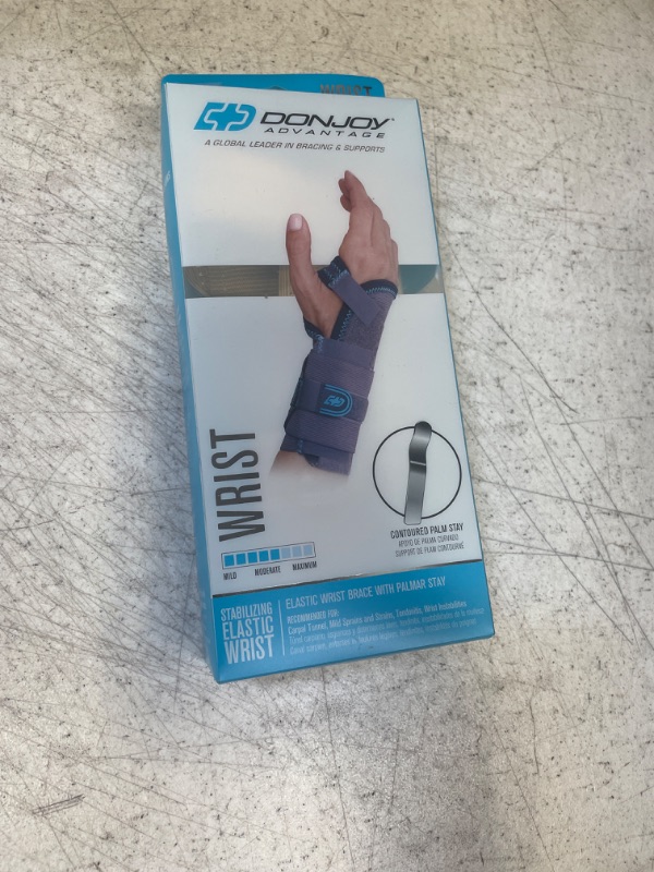 Photo 1 of DonJoy Advantage DA161WB01-TAN-XS/S-R Stabilizing Elastic Wrist Brace for Carpal Tunnel, Sprains, Strains, Tendonitis, Instabilities, Palm Stay (Pack of 2) X-Small/Small (Pack of 2)