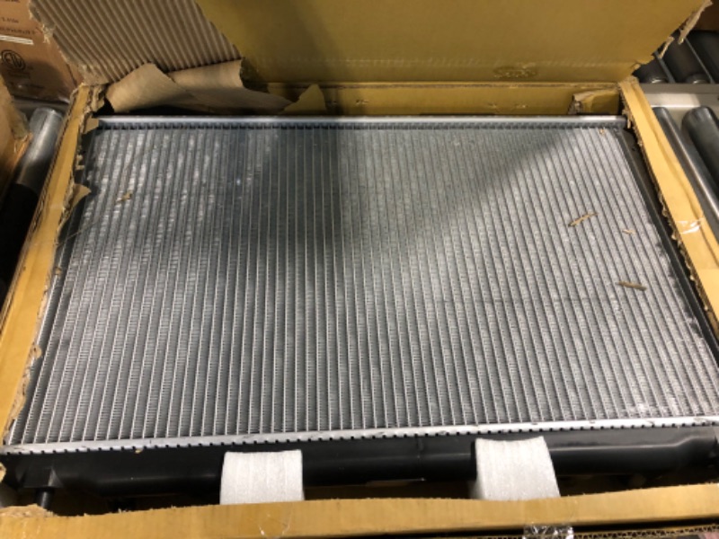 Photo 1 of Denso 221-3109 Radiator