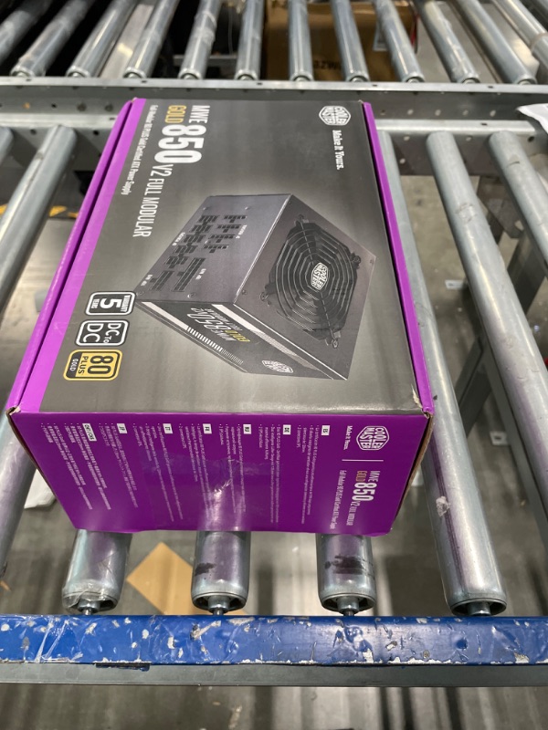 Photo 3 of Cooler Master MWE Gold 850 V2 Full Modular, 850W, 80+ Gold Efficiency, 2 EPS Connectors, 120mm HDB Fan, Semi-fanless Operation, 5 Year Warranty