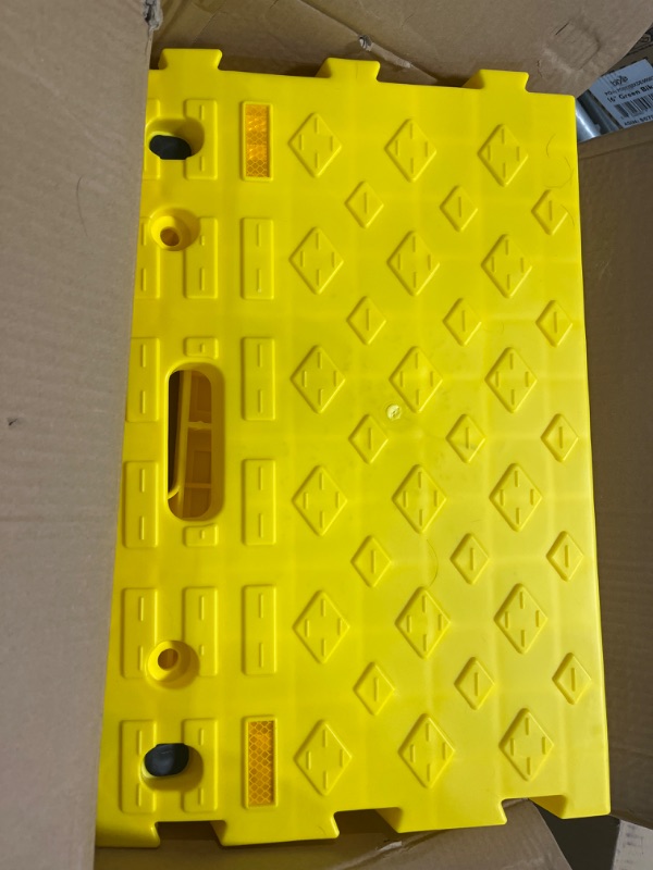 Photo 3 of MAXXHAUL 50707 Portable Interlocking Plastic Curb Threshold Ramps Set (Yellow) for Loading Dock, Driveway, Sidewalk for Scooter, Wheelchair, Car, Truck, Motorcycle, Dolly