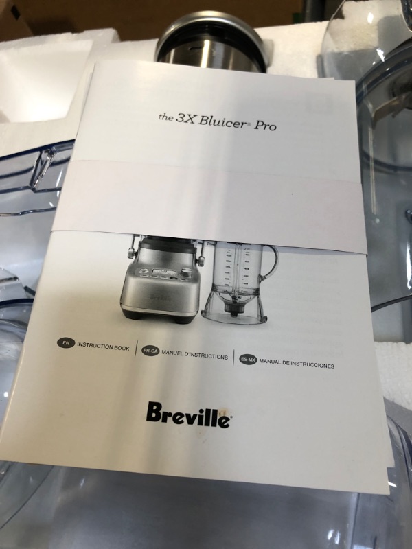 Photo 4 of ** CAN ONLY BE USED FOR PARTS NO MOTOR BASE ** Breville 3X Bluicer Pro Blender & Juicer, Brushed Stainless Steel, BJB815BSS,

