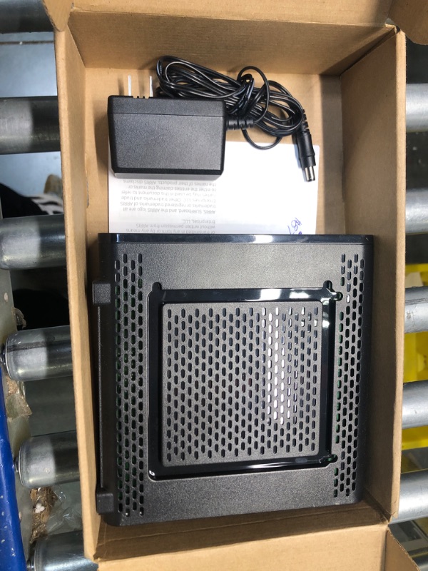 Photo 1 of ARRIS Surfboard SBG10-RB DOCSIS 3.0 Cable Modem & AC1600 Dual Band Wi-Fi Router & Monoprice RG6 Quad Shield CL2 Coaxial Cable with F Type Connector