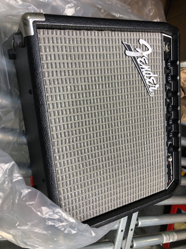 Photo 3 of Fender Champion 40 Guitar Amplifier Guitar Amplifier 40 Watt