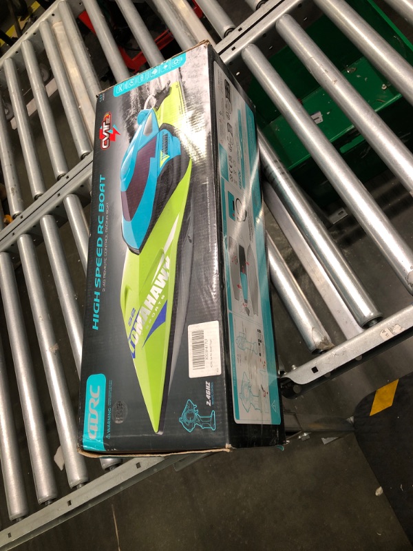 Photo 2 of 4DRC S2 High Speed RC Boats with LED Lights & 2 Batteries, 30+ mph Remote Control Boat for Pools and Lakes, Capsize Recovery, Low Battery Reminder,2.4Ghz Racing Boats for Adults Kids,Green