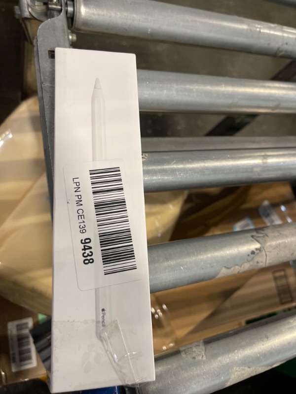 Photo 2 of Apple Pencil (2nd Generation)