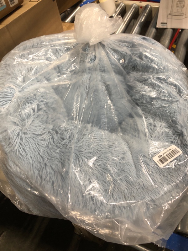 Photo 1 of blue round small dog bed