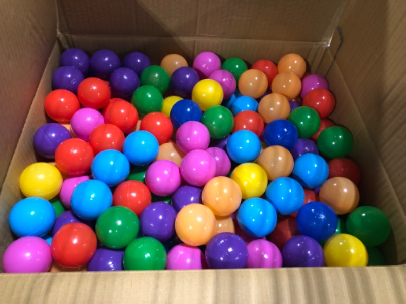 Photo 1 of Amazon Basics BPA Free Crush-Proof Plastic Ball Pit Balls with Storage Bag, Toddlers Kids 12+ Months, 6 Bright Colors - Pack of 400 6 Bright Colors 400 Balls