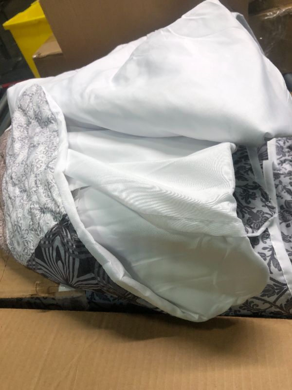 Photo 1 of YAYIDAY Patchwork Bedspread Quilt Set Oversized King (Touch Floor Size) - Reversible Breathable Blanket Floral Quilted Coverlet with Shams, Country Rustic Bohemian Pattern Rural Bedding Patchwork Rustic Oversize King ( 120 x 118 inch )