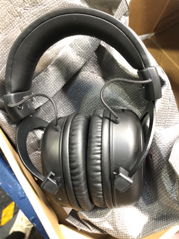 Photo 1 of HyperX Cloud II Core Wireless - Gaming Headset for PC, DTS Headphone:X Spatial Audio, Memory Foam Ear Pads, Black