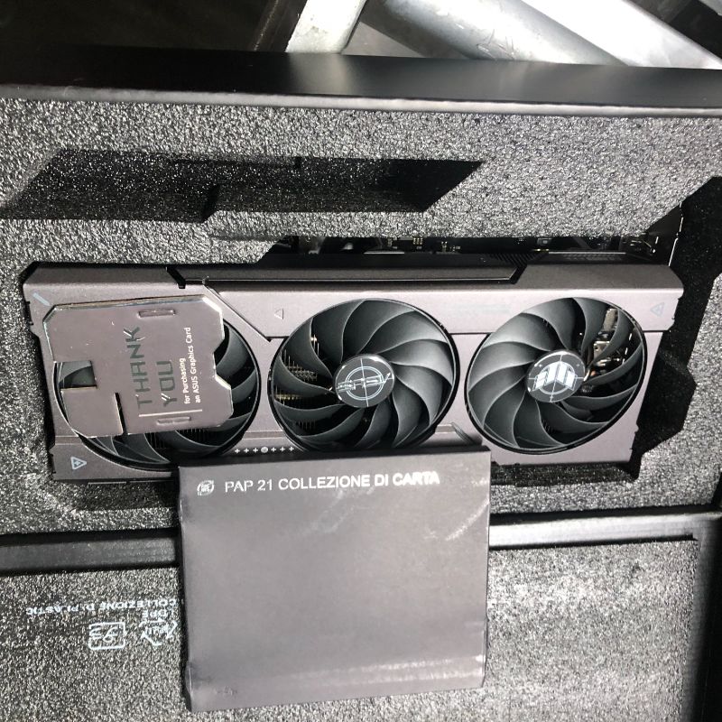 Photo 1 of ASUS TUF Gaming NVIDIA GeForce RTX™ 4070 OC Edition Gaming Graphics Card (PCIe 4.0, 12GB GDDR6X, HDMI 2.1, DisplayPort 1.4a) Overclocking TUF Gaming RTX4070|OC