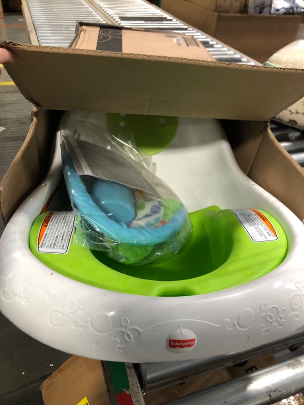 Photo 3 of Fisher-Price Baby Bath Tub, 4-in-1 Newborn to Toddler Tub with Infant Seat Bath Toys and Sling ‘n Seat Tub, Green Green - Frustration Free Package