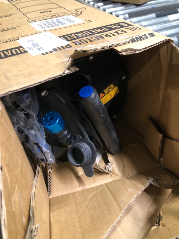 Photo 1 of EWK Patented 6.5L Pneumatic/Manual Oil Extractor Change Pump for Automotive Fluids Vacuum Evacuation