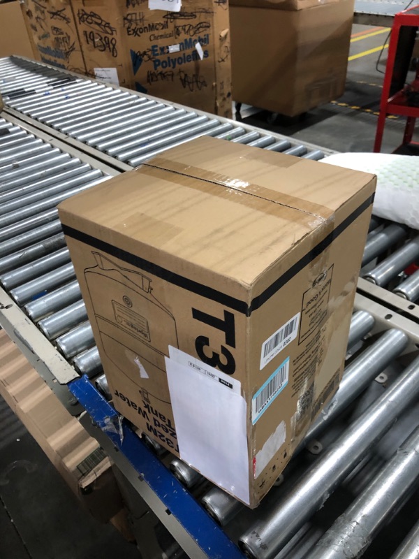 Photo 1 of iSpring T32M Pressurized Water Storage Tank with Ball Valve for Reverse Osmosis RO Systems, 4 Gallon, 1/4" Tank Valve Included 4 Gallons