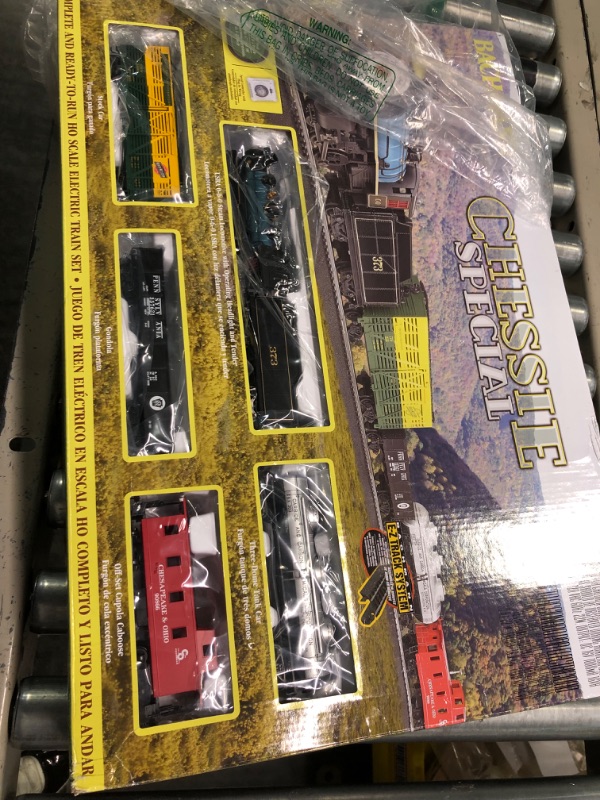 Photo 2 of Bachmann Trains - Chessie Special Ready To Run Electric Train Set - HO Scale