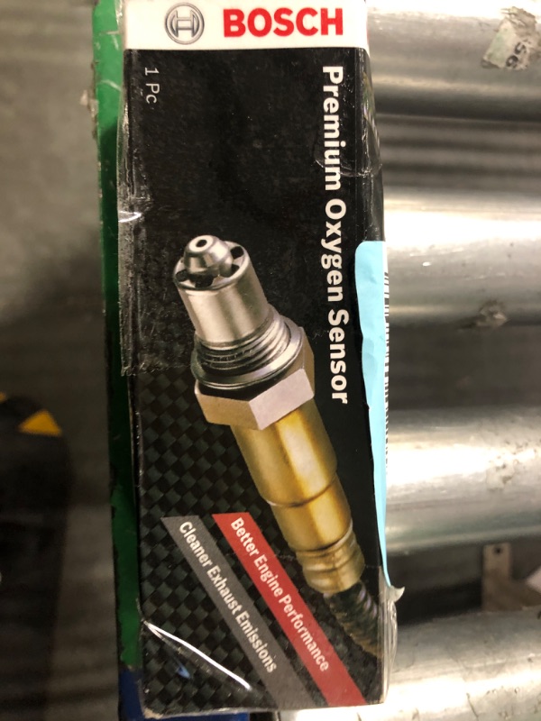 Photo 1 of Bosch 13461 Premium Original Equipment Oxygen Sensor - Compatible With Select Hyundai Accent, Elantra, Tiburon, Tucson; Kia Rio, Soul, Spectra, Sportage