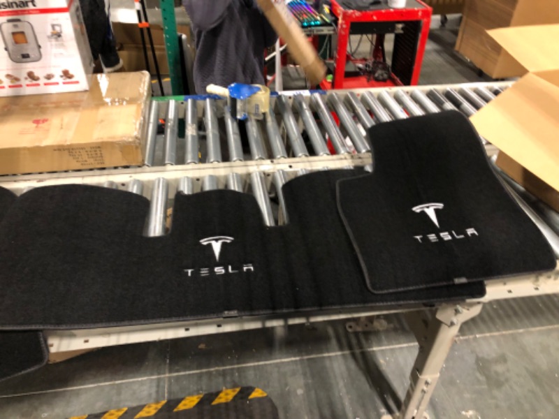 Photo 4 of 
Custom Fit for Tesla Model 3 Car Floor Mats Original Factory Design All-Black Carpet Tesla Logo Embroidery