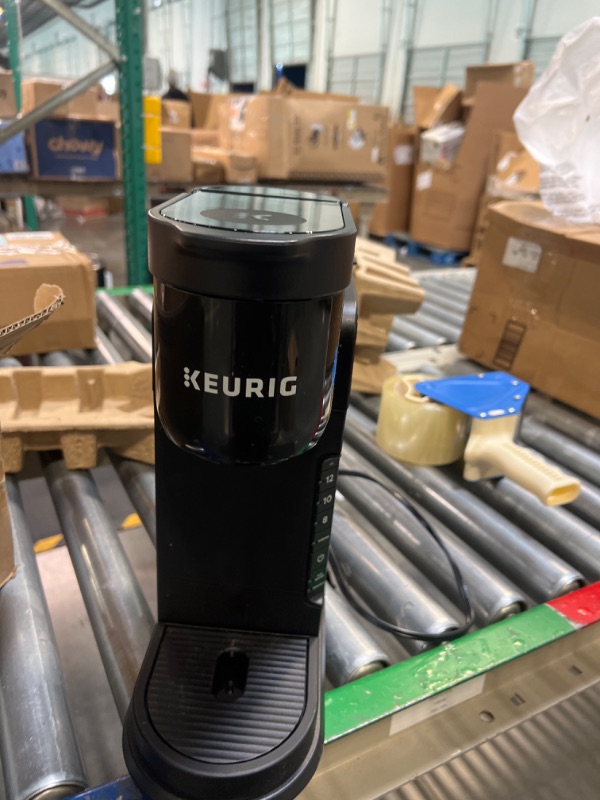 Photo 3 of ********  FOR PARTS ***** Keurig K-Express Coffee Maker, Single Serve K-Cup Pod Coffee Brewer, Black