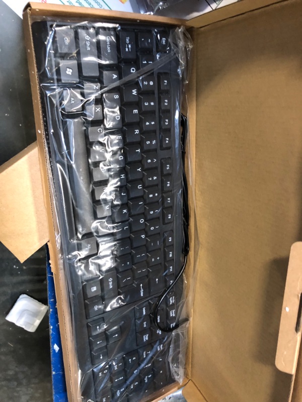 Photo 1 of Dell Optiplex 7010 SFF Desktop PC - Intel Core i5-3470 3.2GHz 4GB 250GB DVD Windows 10 Pro (Renewed)