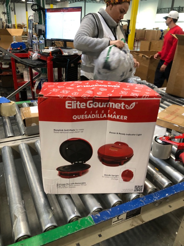 Photo 1 of Elite Gourmet EQD-118# Non-Stick Electric, Mexican Taco Tuesday Quesadilla Maker, Easy-Slice 6-Wedge, Grilled Cheese (Red)