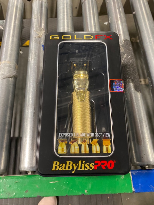 Photo 2 of BABYLISS PRO GoldFX Metal Lithium Outliner FX787G (Dual Voltage) FX787