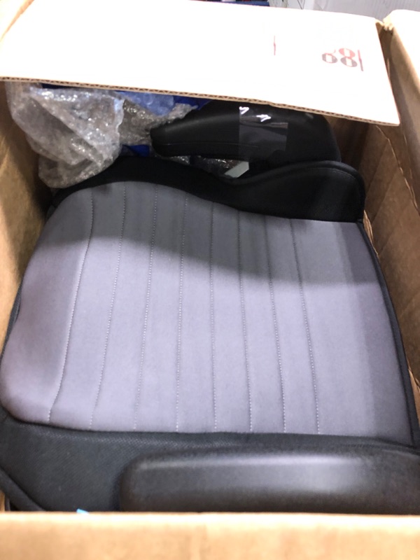 Photo 3 of Graco TurboBooster 2.0 Backless Booster Car Seat, Denton & TurboBooster Backless Booster Car Seat, Dinorama