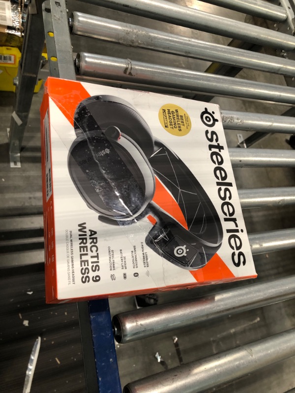Photo 1 of Arctis 9 Wireless Gaming Headset for PC, PS5, and PS4