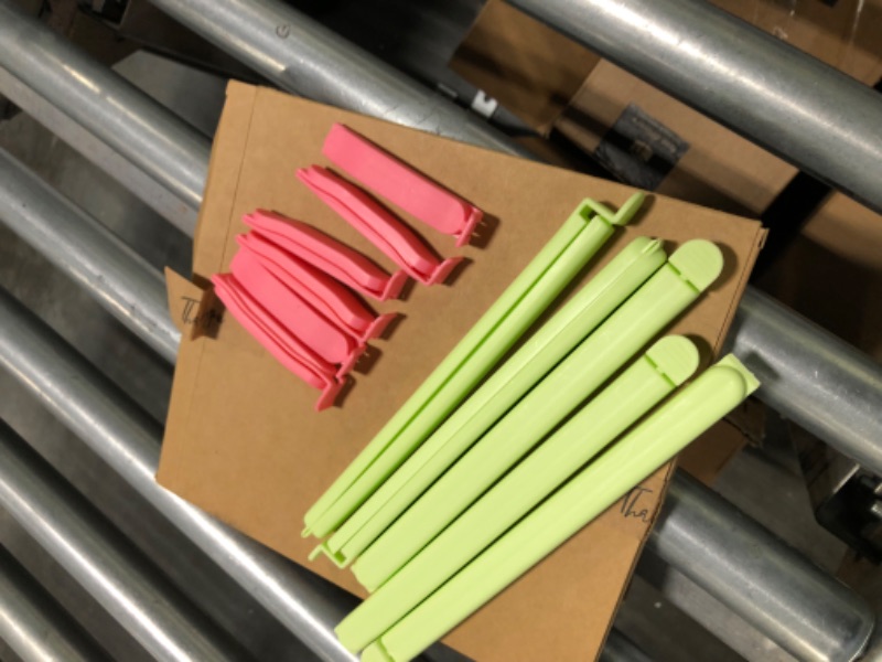 Photo 2 of Plastic Sealing Clips for Food and Snack Bags by YINGFENG, 3-4.5 -7.8inch, Fresh-Keeping Clamp Sealer, Assorted Sizes and Colors(26Pcs) 26pack Multi Color Clips