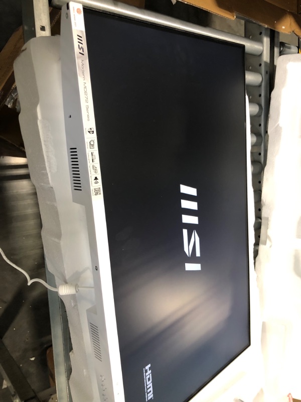 Photo 1 of MSI Modern MD271UL, 27" Monitor, 3840 x 2160 (UHD), IPS, 60 Hz, 4ms, HDMI, DP Port, USB C, Tilt, Silver Silver Flat 3840 x 2160 (UHD)