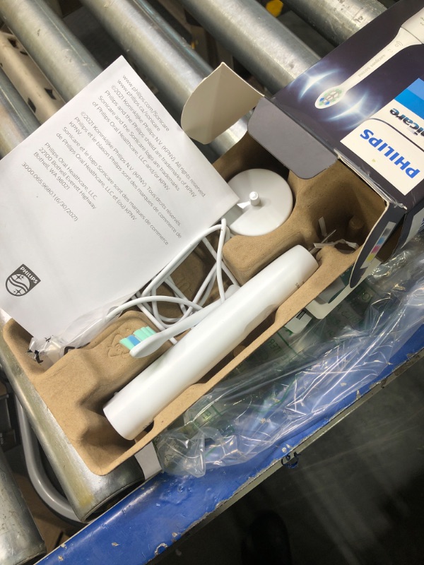 Photo 3 of Philips Sonicare 4100 Power Toothbrush, Rechargeable Electric Toothbrush with Pressure Sensor, White HX3681/23 White New 4100
