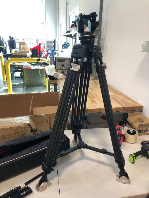 Photo 5 of 
SmallRig AD-100 FreeBlazer Heavy-Duty Carbon Fiber Tripod System, 78" Video Tripod with One-Step Locking System, 360° Fluid Head and Dual-Mode...
