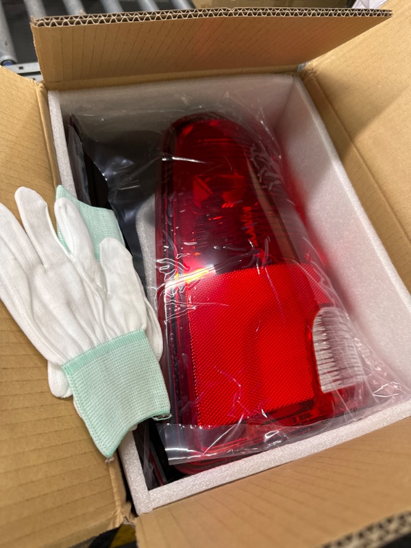 Photo 3 of Nilight Taillight Assembly for 2009 2010 2011 2012 2013 2014 2015 2016 2017 2018 Dodge Ram 1500 2500 3500 Rear Lamp Replacement OE Style w/Bulbs and Harness Driver and Passenger Side, 2 Year Warranty Pair of Driver and Passenger Side