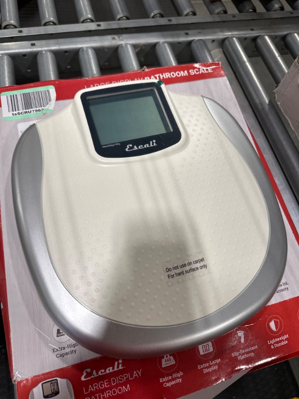 Photo 3 of Escali Extra Large Display Digital Bathroom Scale for Body Weight with Easy-to-Read Display and Non-Slip Platform, Extra-High Capacity of 440 lb, Batteries Included XL Display