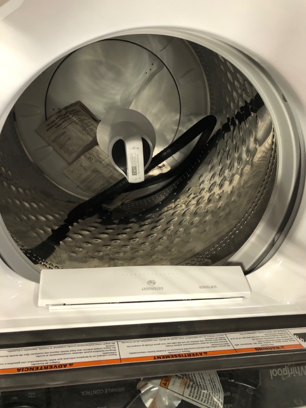 Photo 1 of Whirlpool 5.2-cu ft High Efficiency Impeller and Agitator Top-Load Washer (White) ENERGY STAR