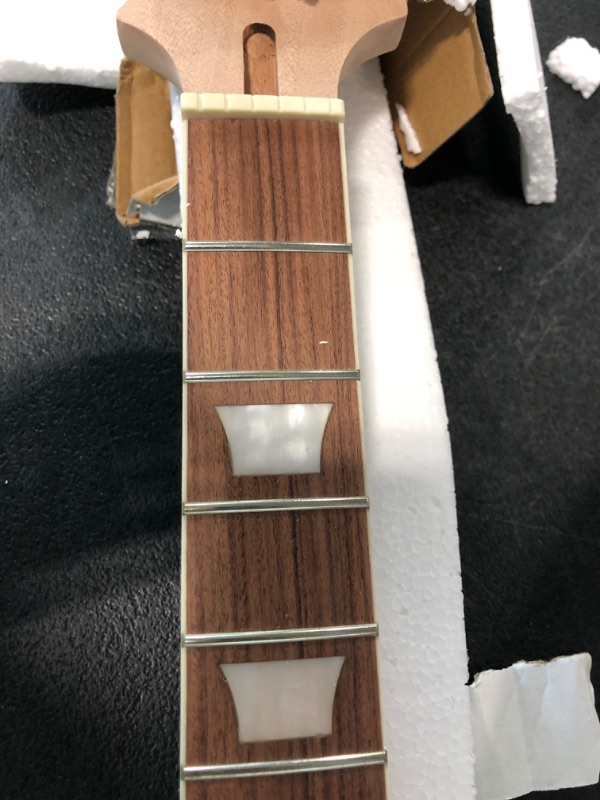 Photo 3 of Alnicov Electric Guitar Neck DIY 22 Fret Maple Neck Rosewood Fretboard with White Trapezoid Dots Inlay for LP Guitars Parts Replacement